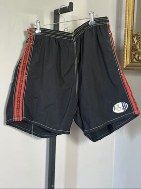 Raglan NZ VINTAGE Ocean Bay Size Large Black Swim Trunks
